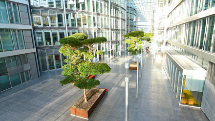 post_1322_eon-bp-atrium-03-mobile.jpg