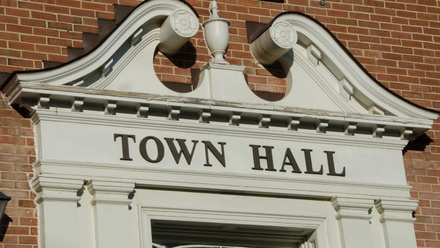 post_1331_townhall.jpg